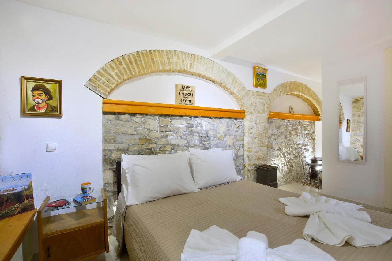 Studio In Corfu Town Exterior photo